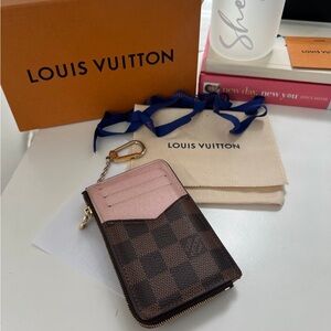 Louie Vuitton Card Holder Keychain
